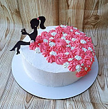 Тортик девочка на торте