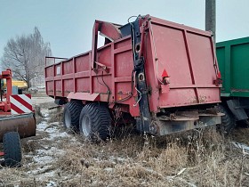 Розкидач добрив LMR Azene