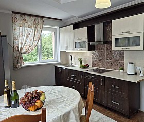 Новий будинок з ремонтом. Підходить Є-Відновлення