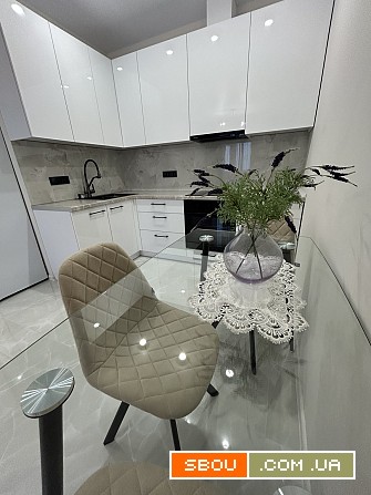 ЖК Скай Сіті - Велика однокімнатна квартира Одеса - изображение 1