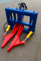 Корчувальник на задню навіску трактора