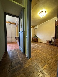 ТЕРМІНОВО! Продам 1- ком. квартиру на Черемушках!