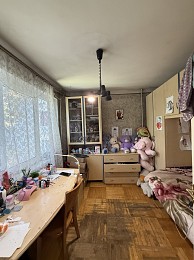 Трикімнатна квартира на проспекті Небестної Сотні вул.