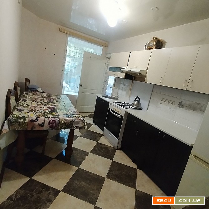 Продається трьохкімнатна квартира з ремонтом. Одесса - изображение 1