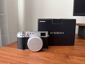FUJIFILM X100VI Цифрова камера (*********)