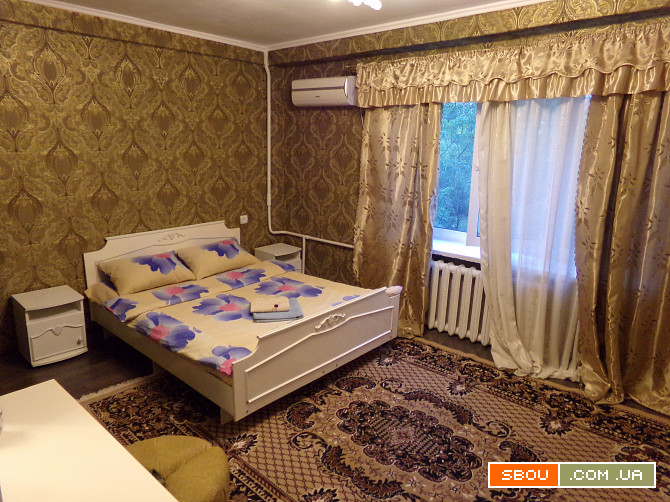 Сдаю 4-комнатную квартиру в центре Киева посуточно или длительно Киев - изображение 1