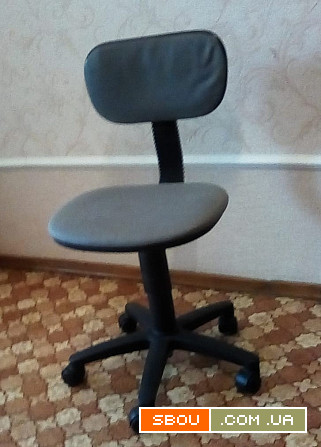 Кресло офисное Кременчуг - изображение 1