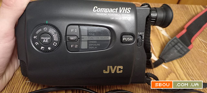 Камера JVS compact VHS random assemble editing gr-ax48 Стрый - изображение 1